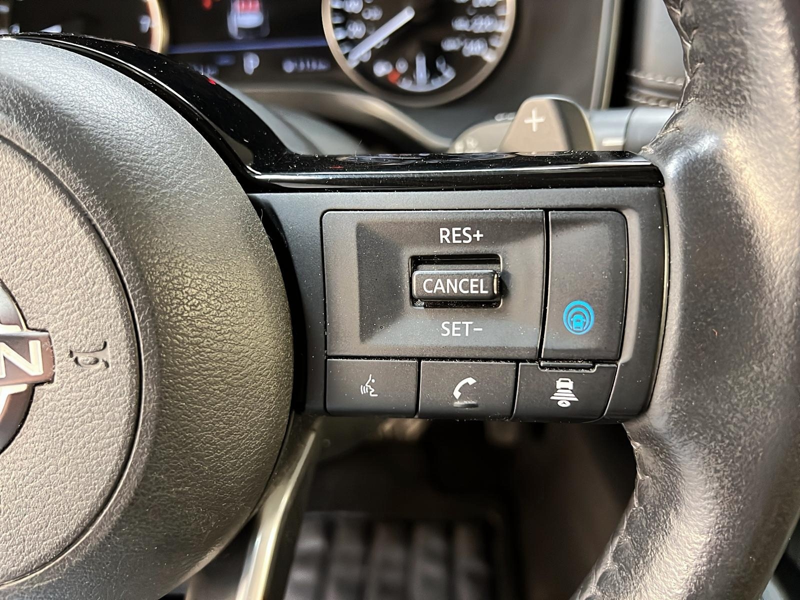 Nissan Rogue SL CUIR TOIT PANO NAV 4RM 2023 - image #22