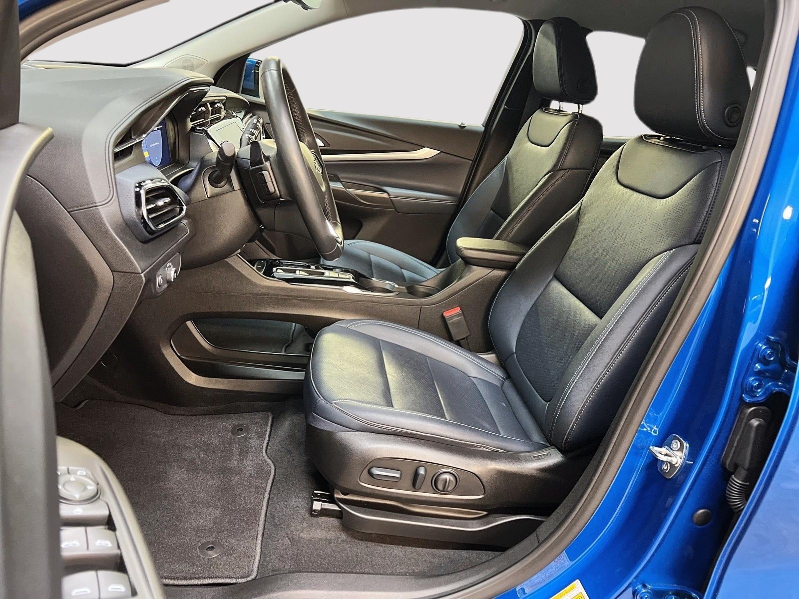 Chevrolet Bolt EUV PREMIER CUIR 2023 - image #7