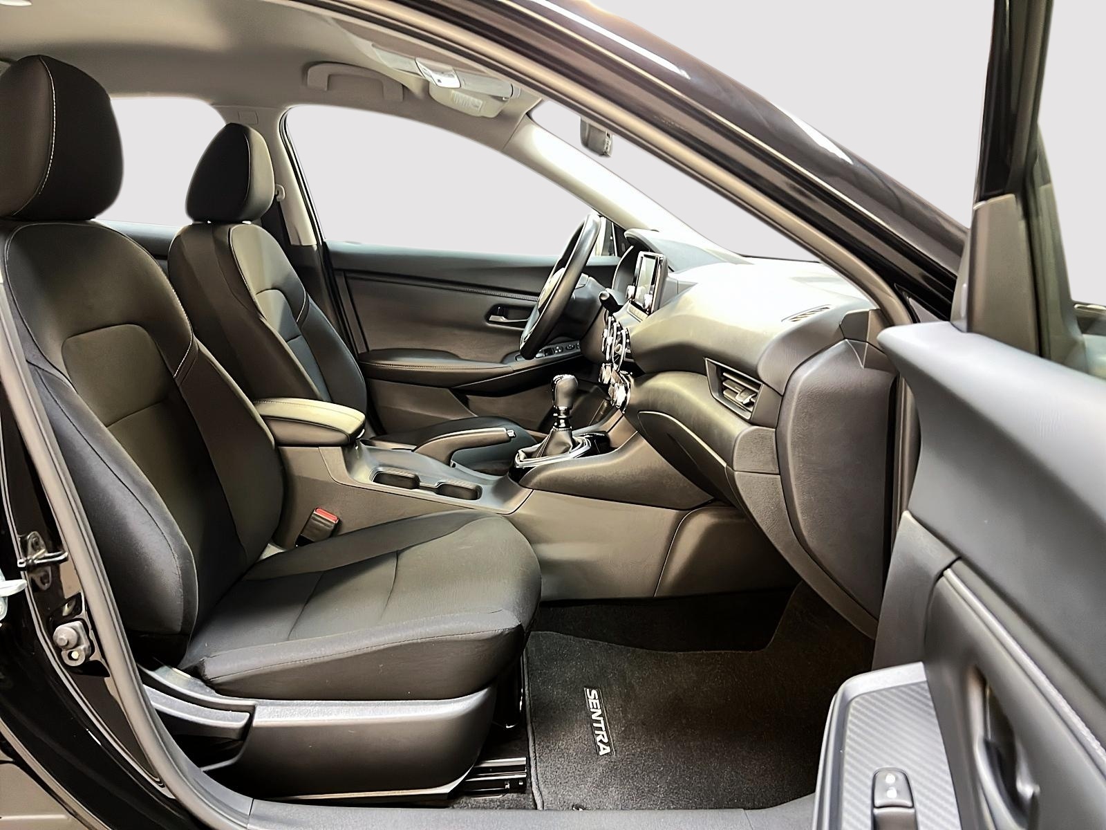 Nissan Sentra S 2024 - image #8