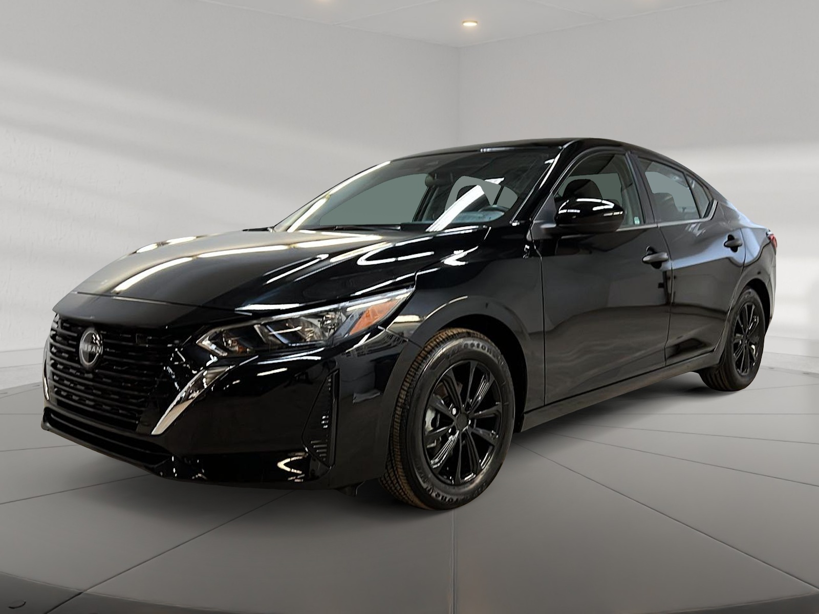 Nissan Sentra S 2024 - image #1