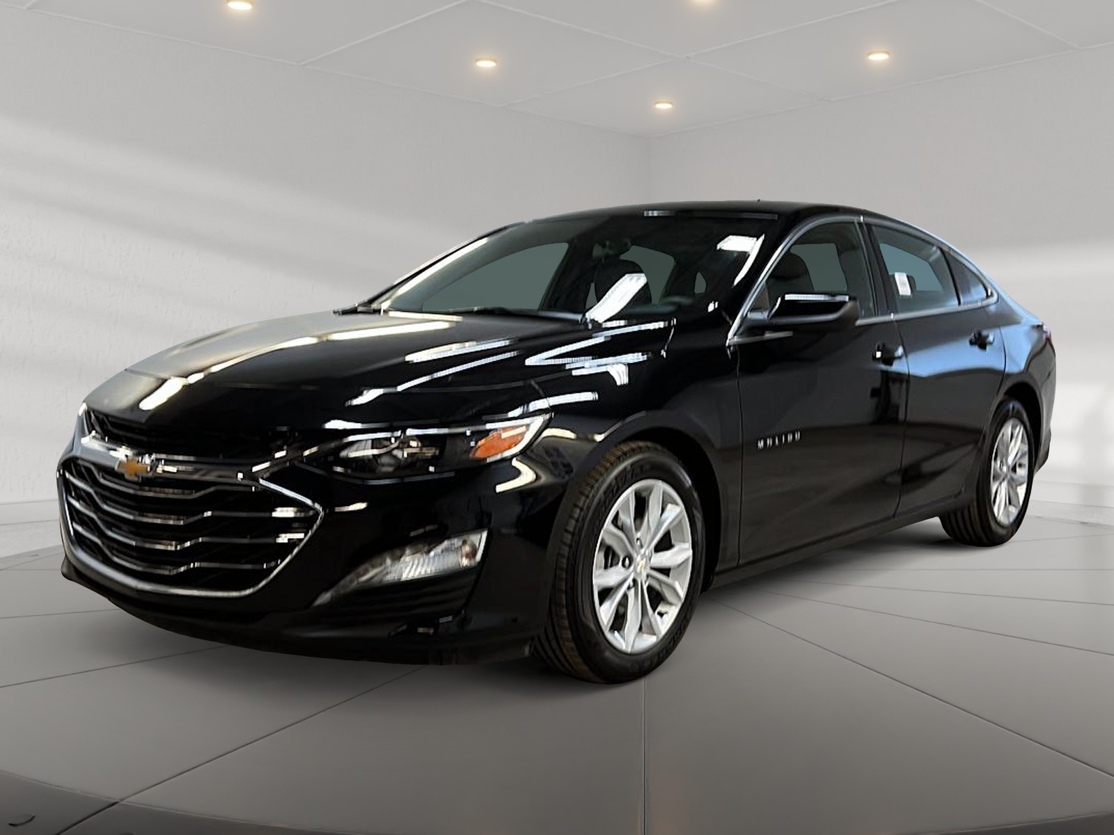 Chevrolet Malibu LT 2022 - image #1