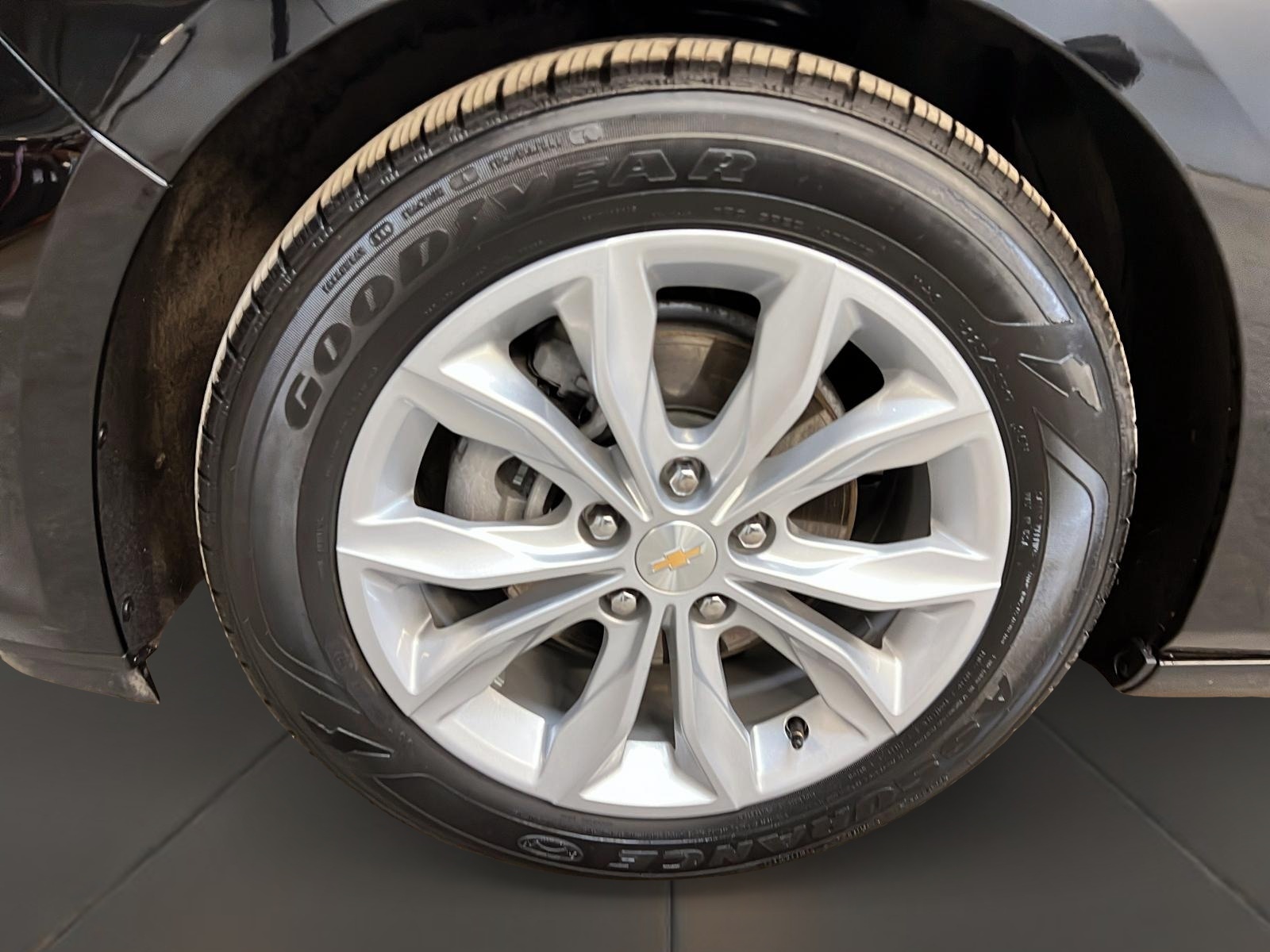 Chevrolet Malibu LT 2022 - image #28