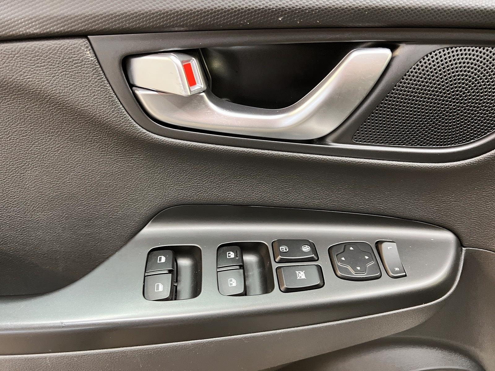 Hyundai Kona EV ULTIMATE CUIR TOIT NAV 2023 - image #23