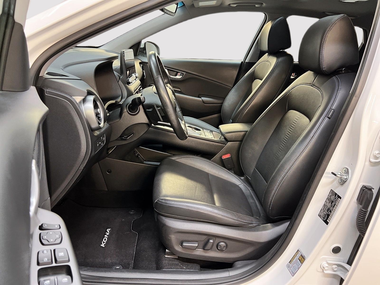 Hyundai Kona EV ULTIMATE CUIR TOIT NAV 2023 - image #7