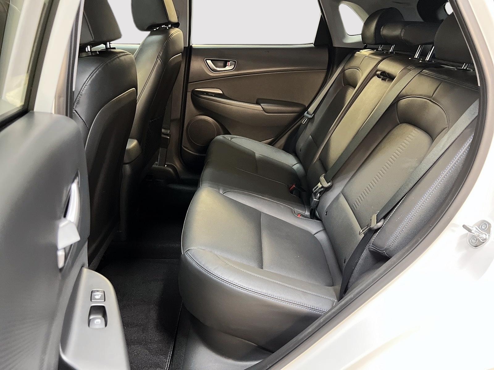 Hyundai Kona EV ULTIMATE CUIR TOIT NAV 2023 - image #9