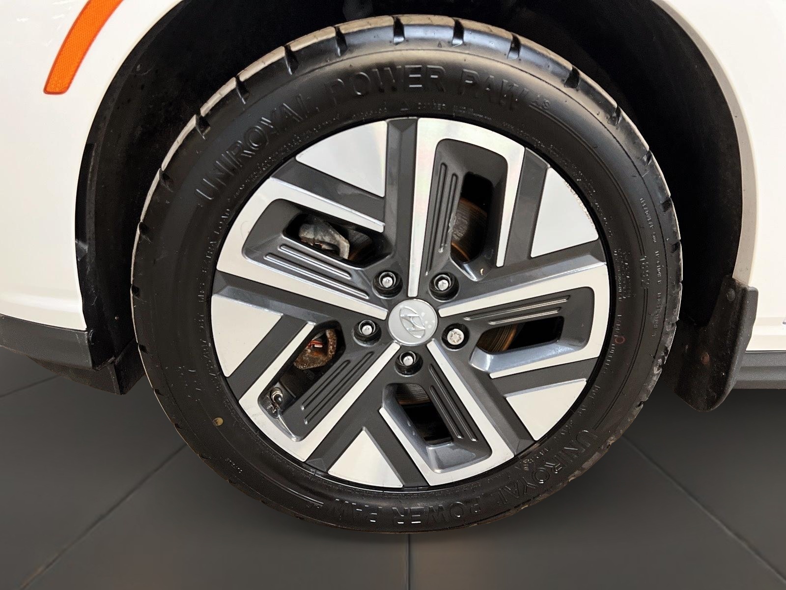 Hyundai Kona EV ULTIMATE CUIR TOIT NAV 2023 - image #29
