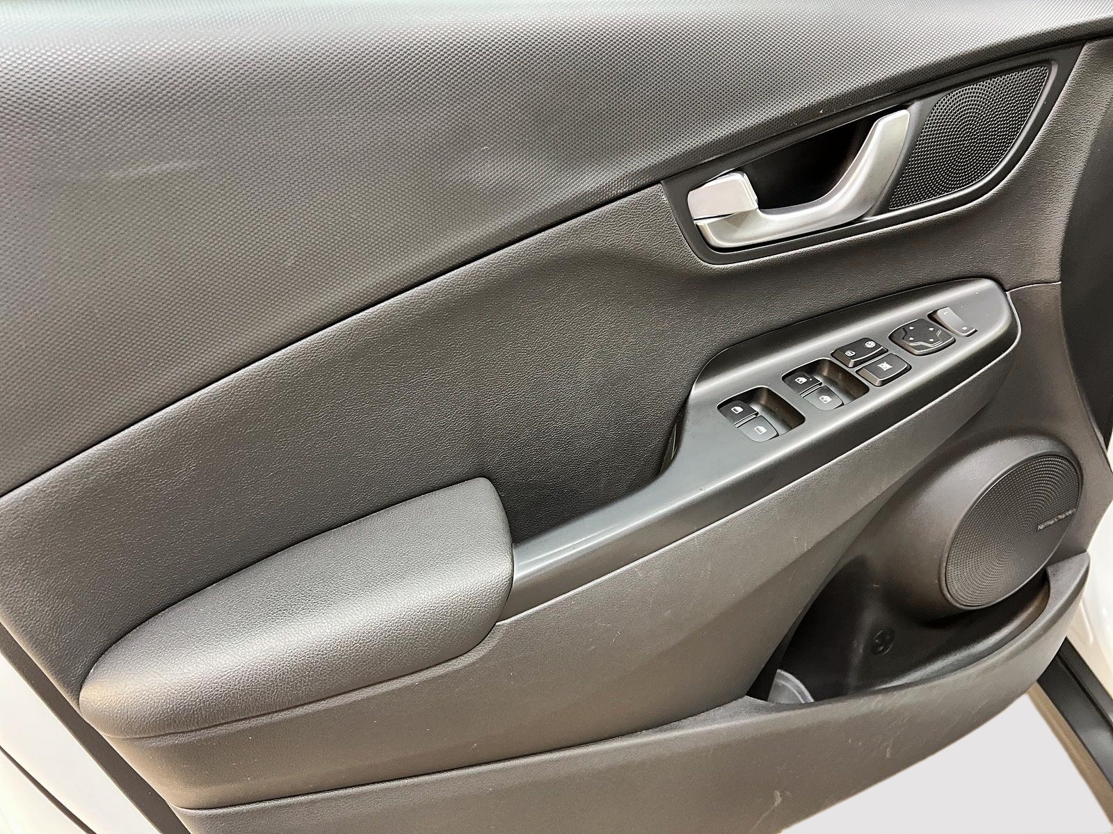 Hyundai Kona EV ULTIMATE CUIR TOIT NAV 2023 - image #24