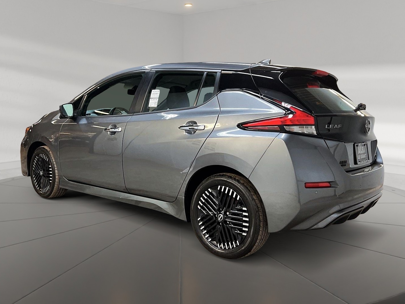 Nissan Leaf SV PLUS NAV 2024 - image #6