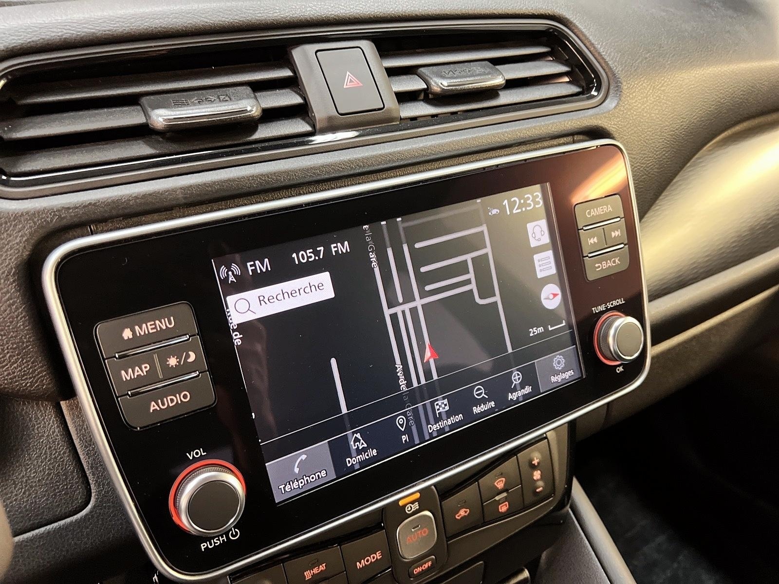 Nissan Leaf SV NAV 2024 - image #17