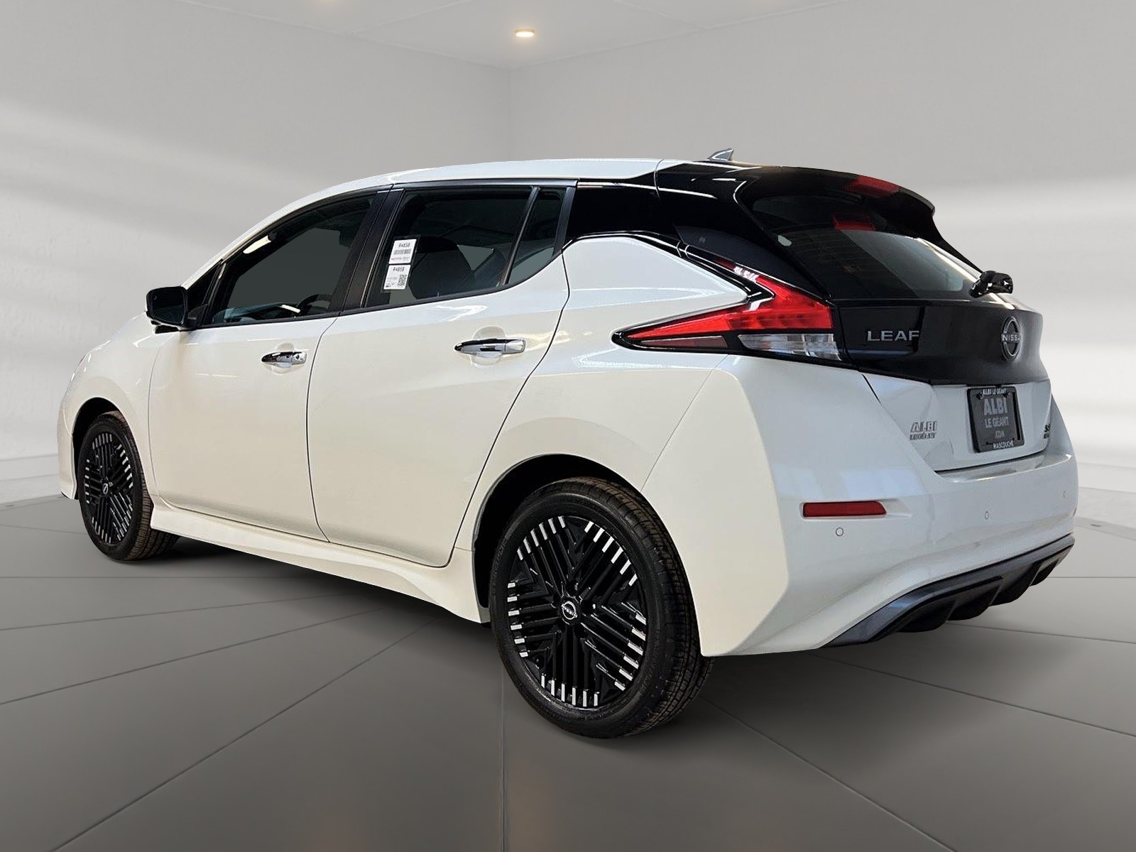 Nissan Leaf SV PLUS NAV 2024 - image #6