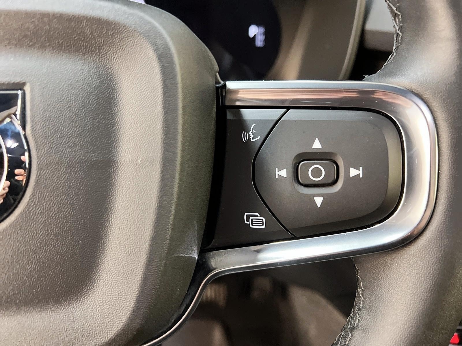 Volvo C40 RECHARGE CORE NAV 2024 - image #19
