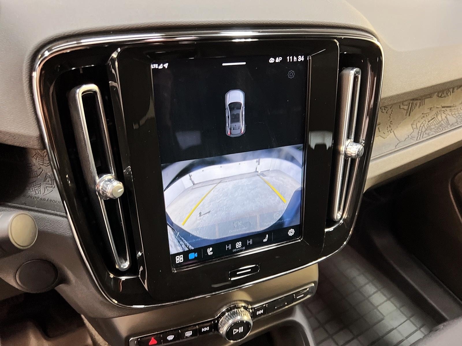 Volvo C40 RECHARGE CORE NAV 2024 - image #17