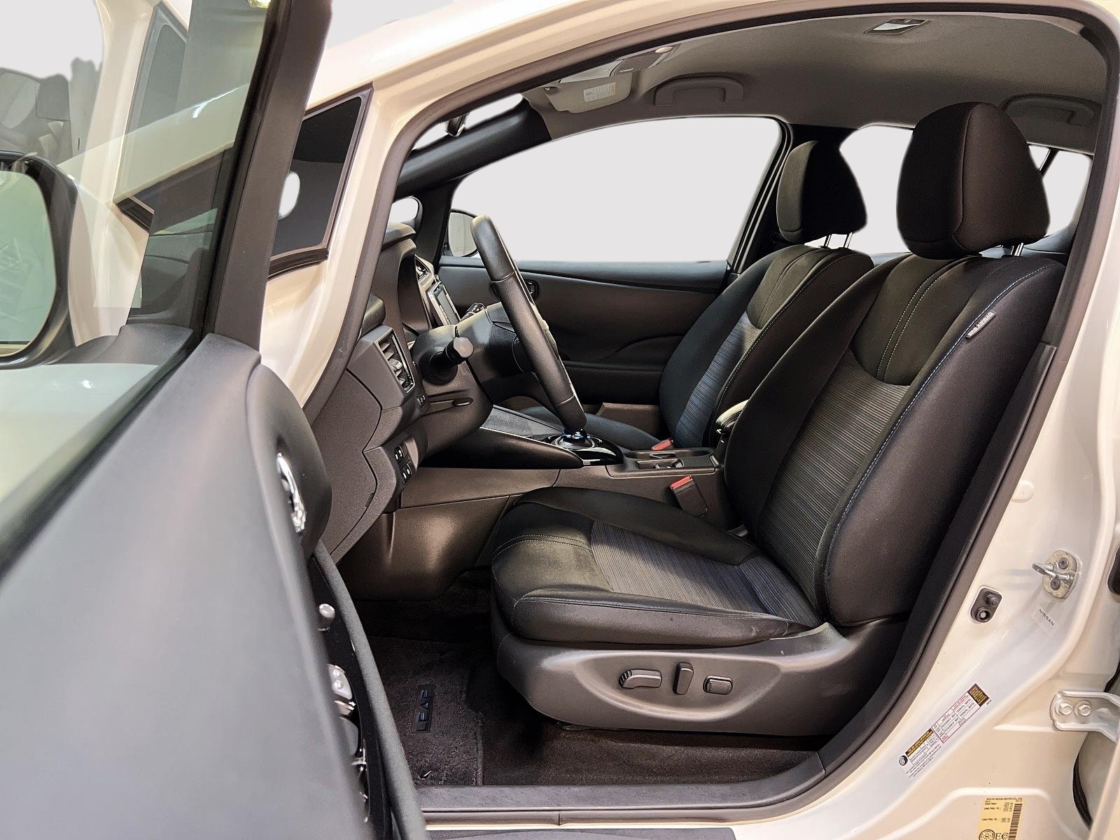 Nissan Leaf SV PLUS NAV 2023 - image #7
