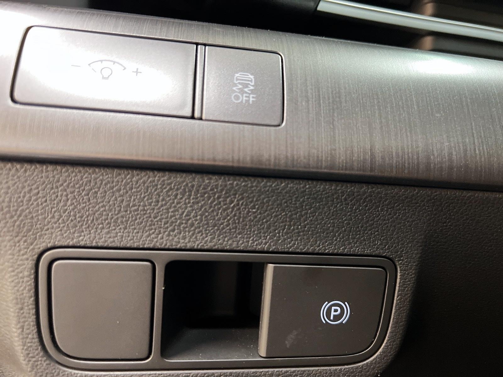 Hyundai Kona EV PREFERRED NAV 2024 - image #21