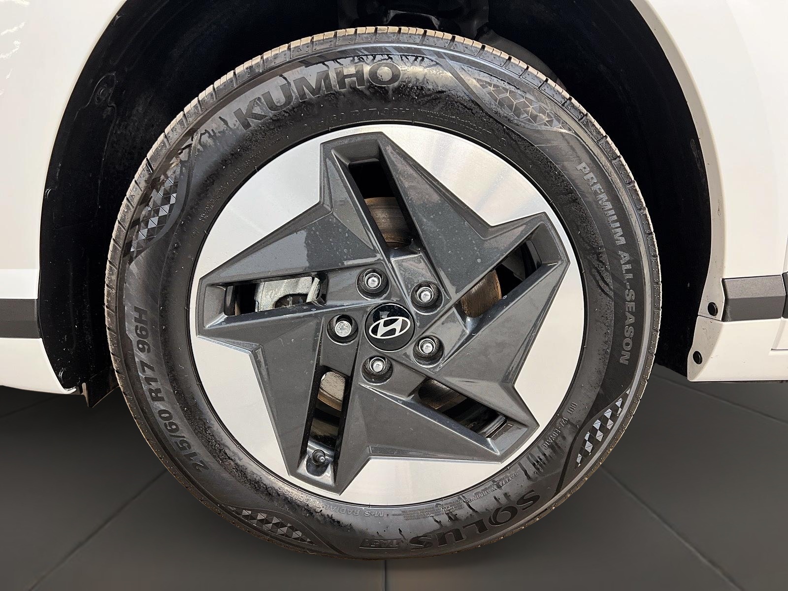 Hyundai Kona EV PREFERRED NAV 2024 - image #27
