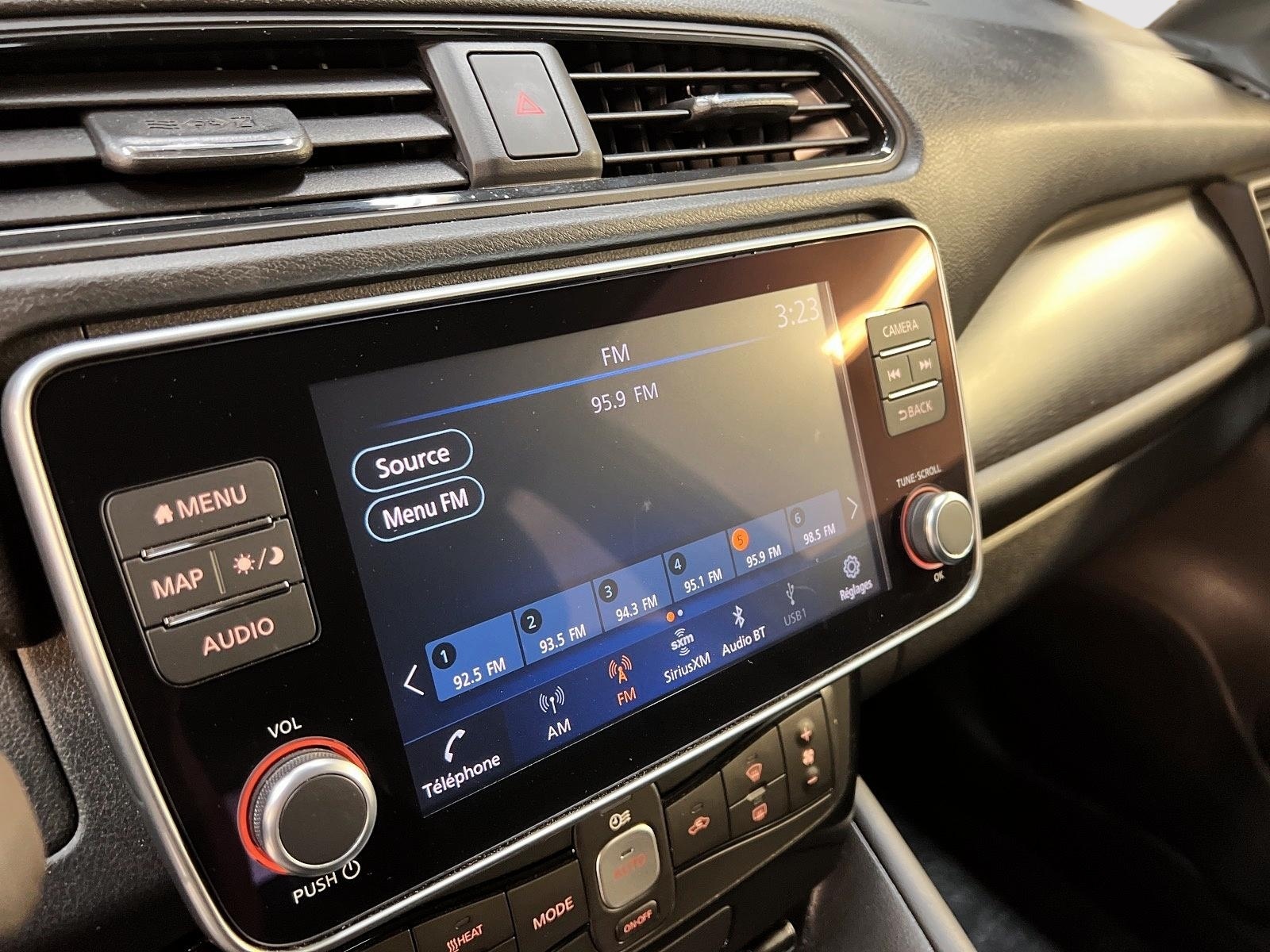 Nissan Leaf SV NAV 2024 - image #15