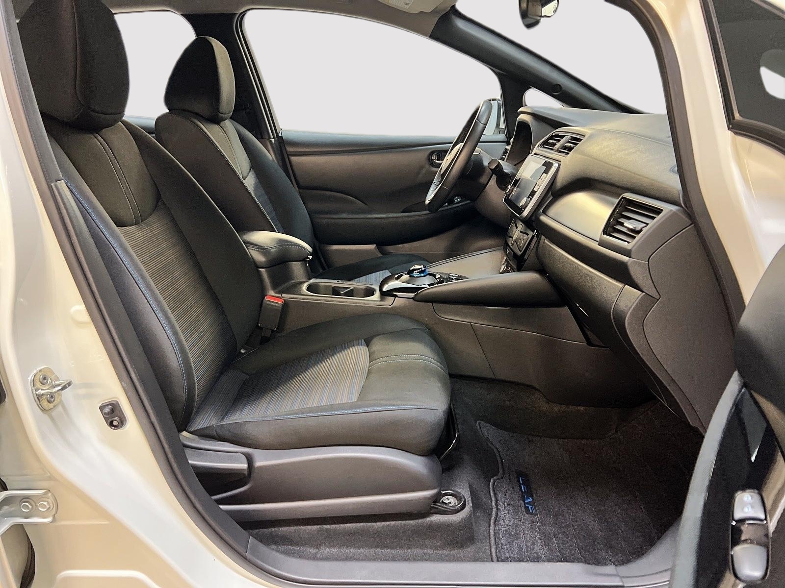 Nissan Leaf SV PLUS NAV 2024 - image #8