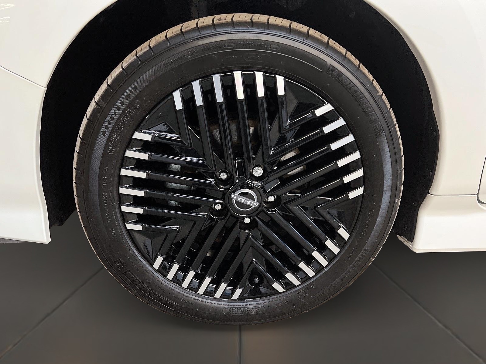 Nissan Leaf SV PLUS NAV 2024 - image #28