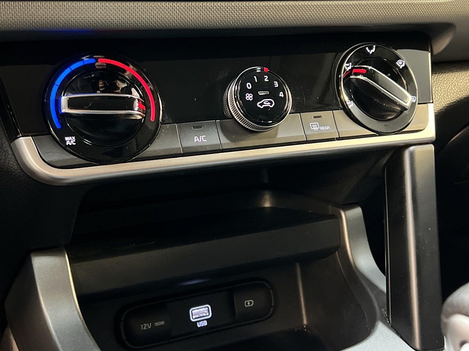 Kia SELTOS LX 2021 - image #15