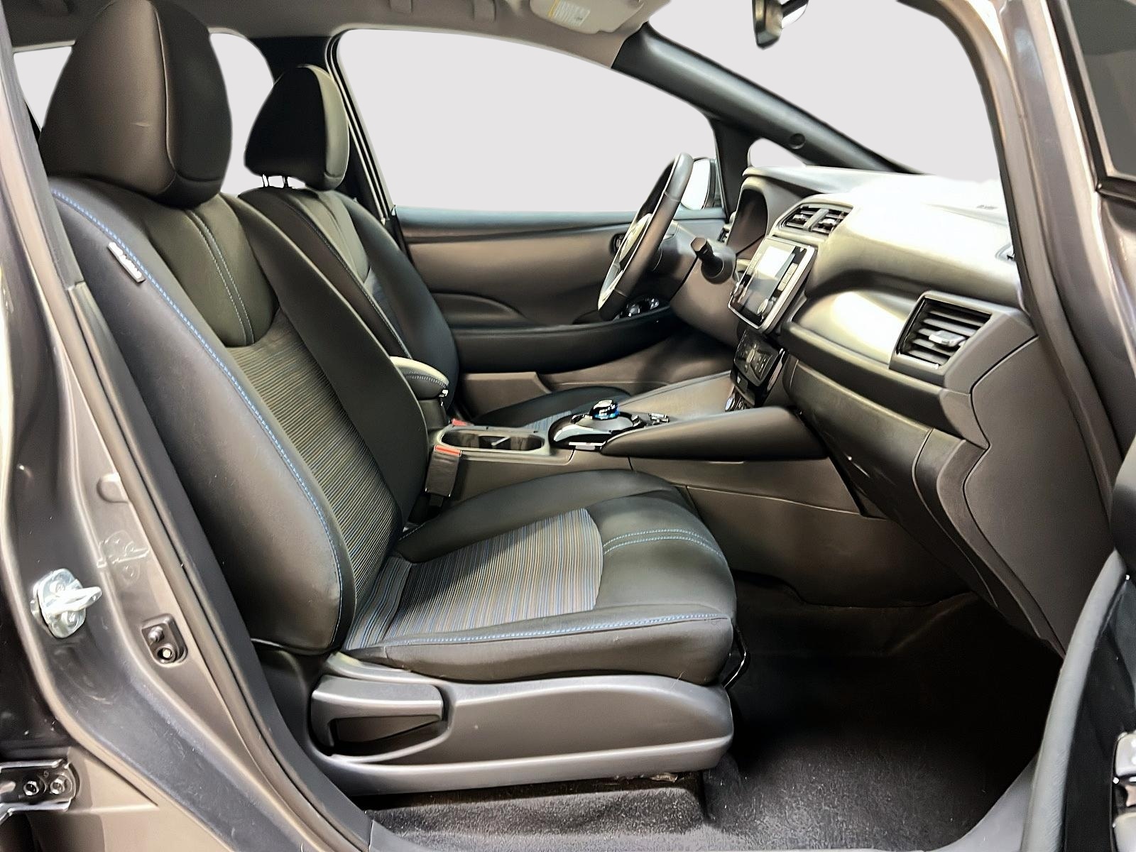 Nissan Leaf SV PLUS NAV 2024 - image #8