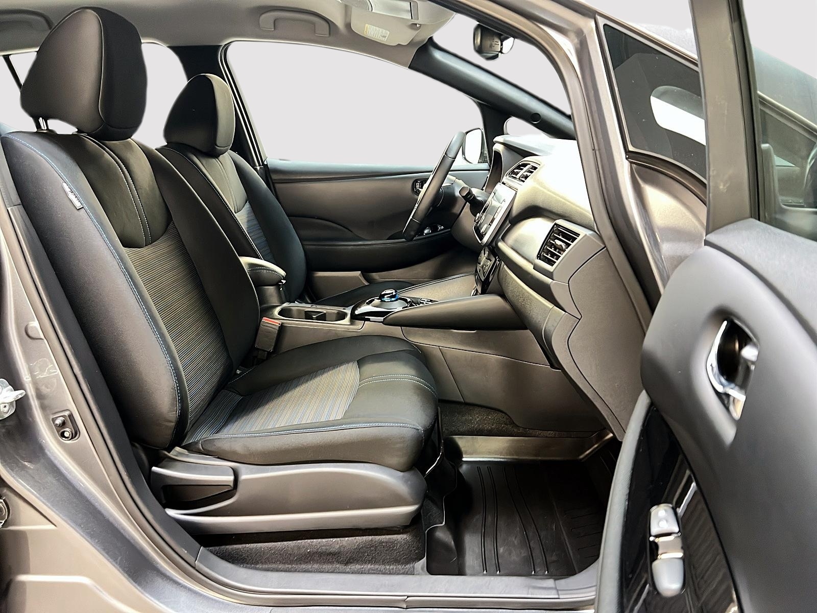 Nissan Leaf SV PLUS NAV 2023 - image #8