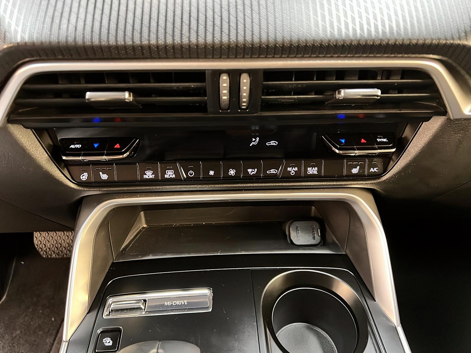 Mazda CX-70 GS-L PHEV 4RM 2025 - image #17