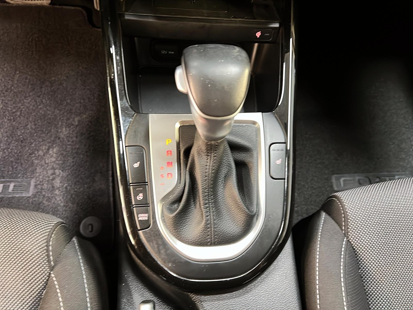 Kia Forte EX 2022 - image #13