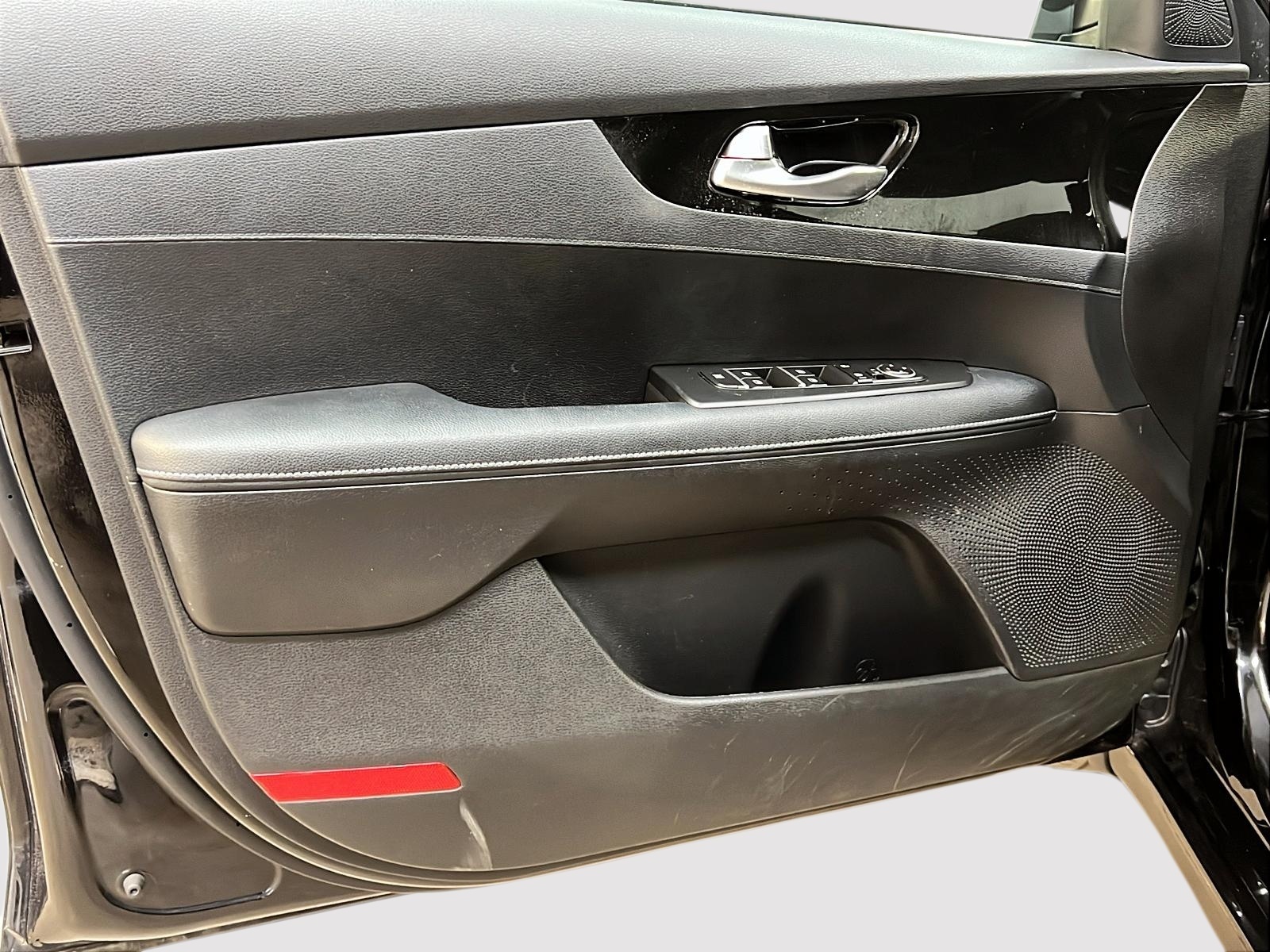 Kia Forte EX 2022 - image #21