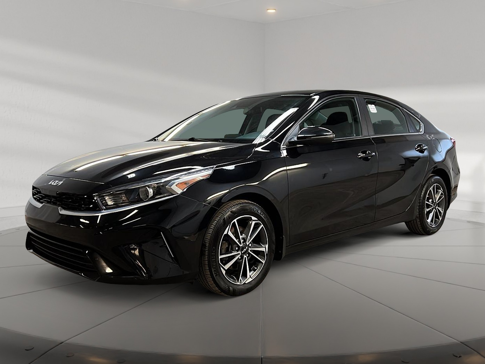 Kia Forte EX 2022 - image #1