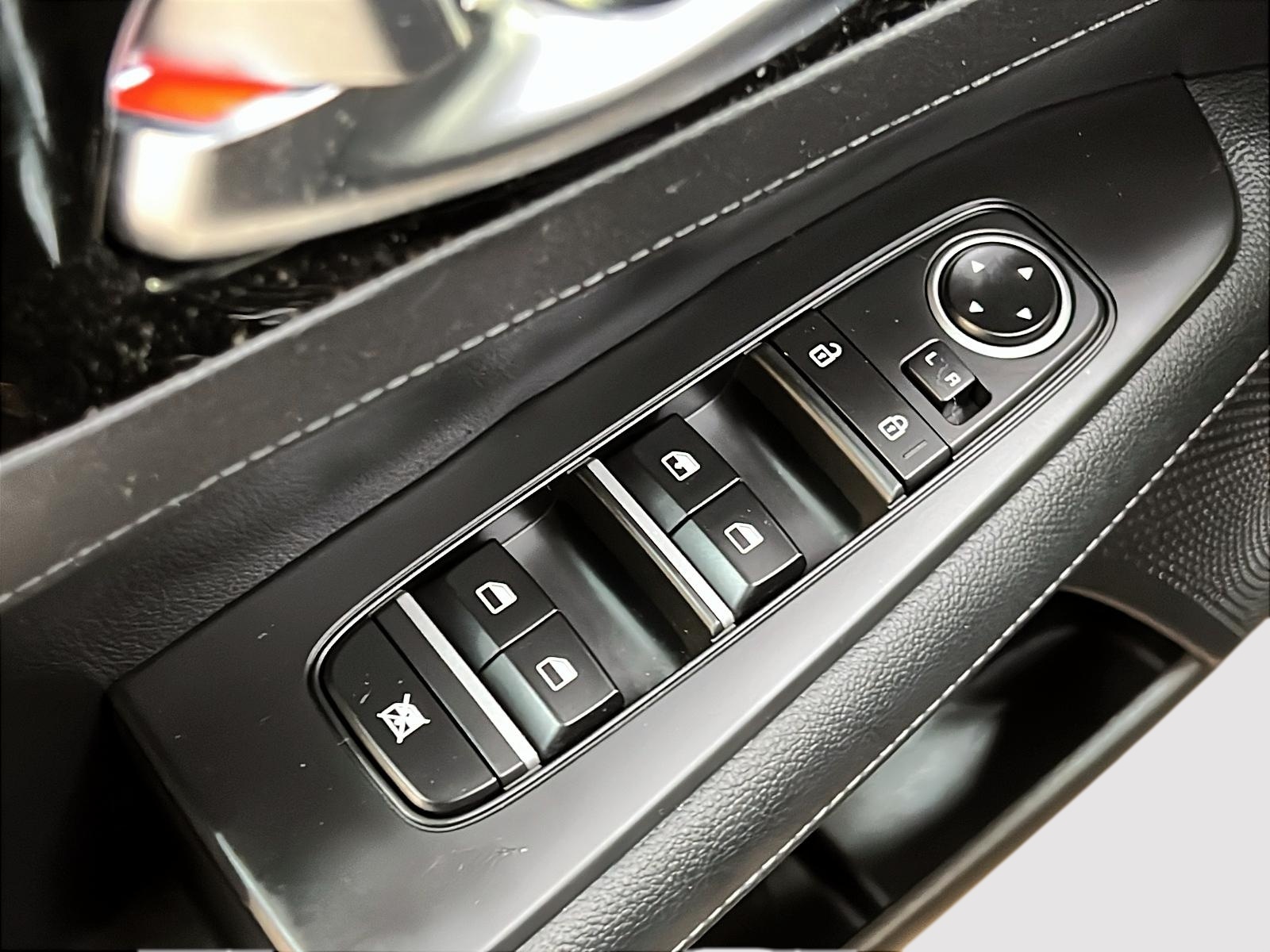 Kia Forte EX 2022 - image #20