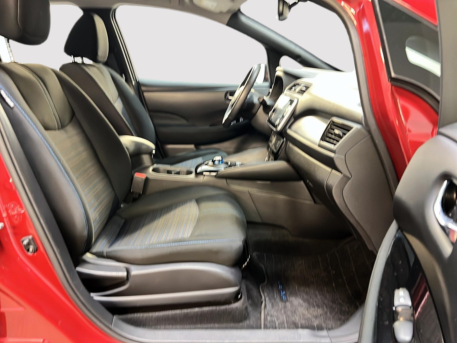 Nissan Leaf SV PLUS NAV 2024 - image #8