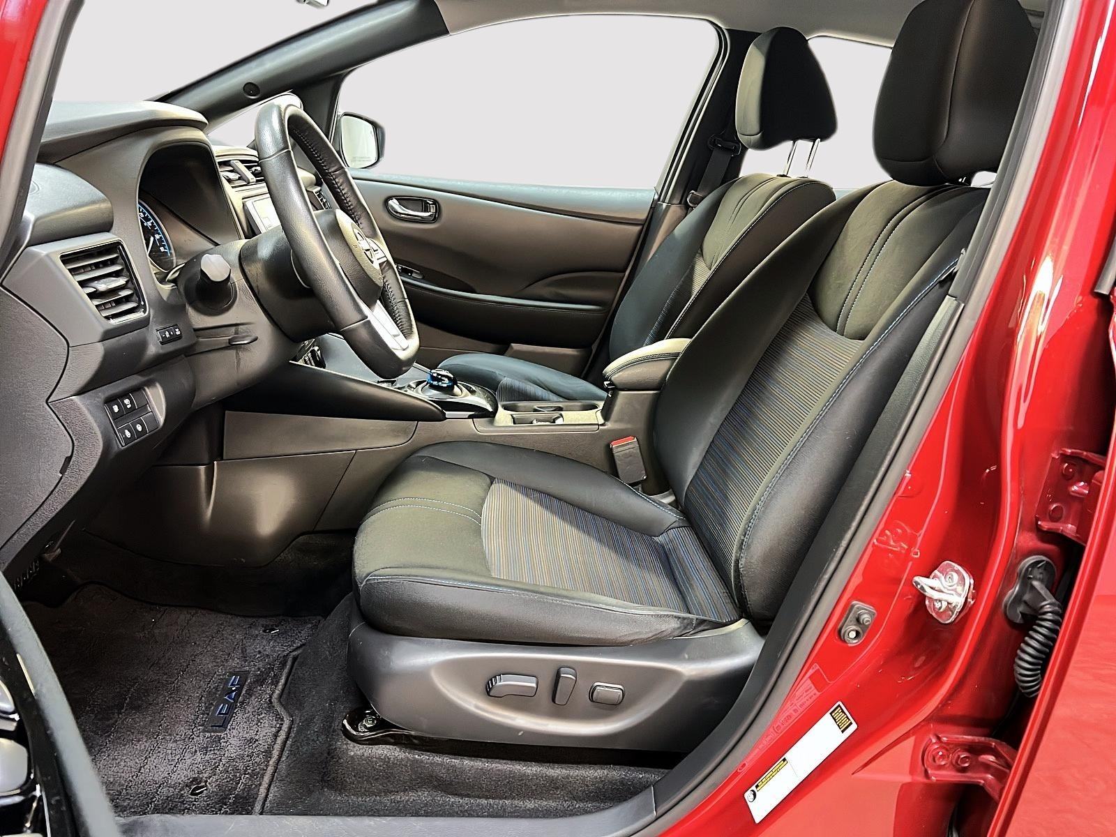 Nissan Leaf SV PLUS NAV 2024 - image #7