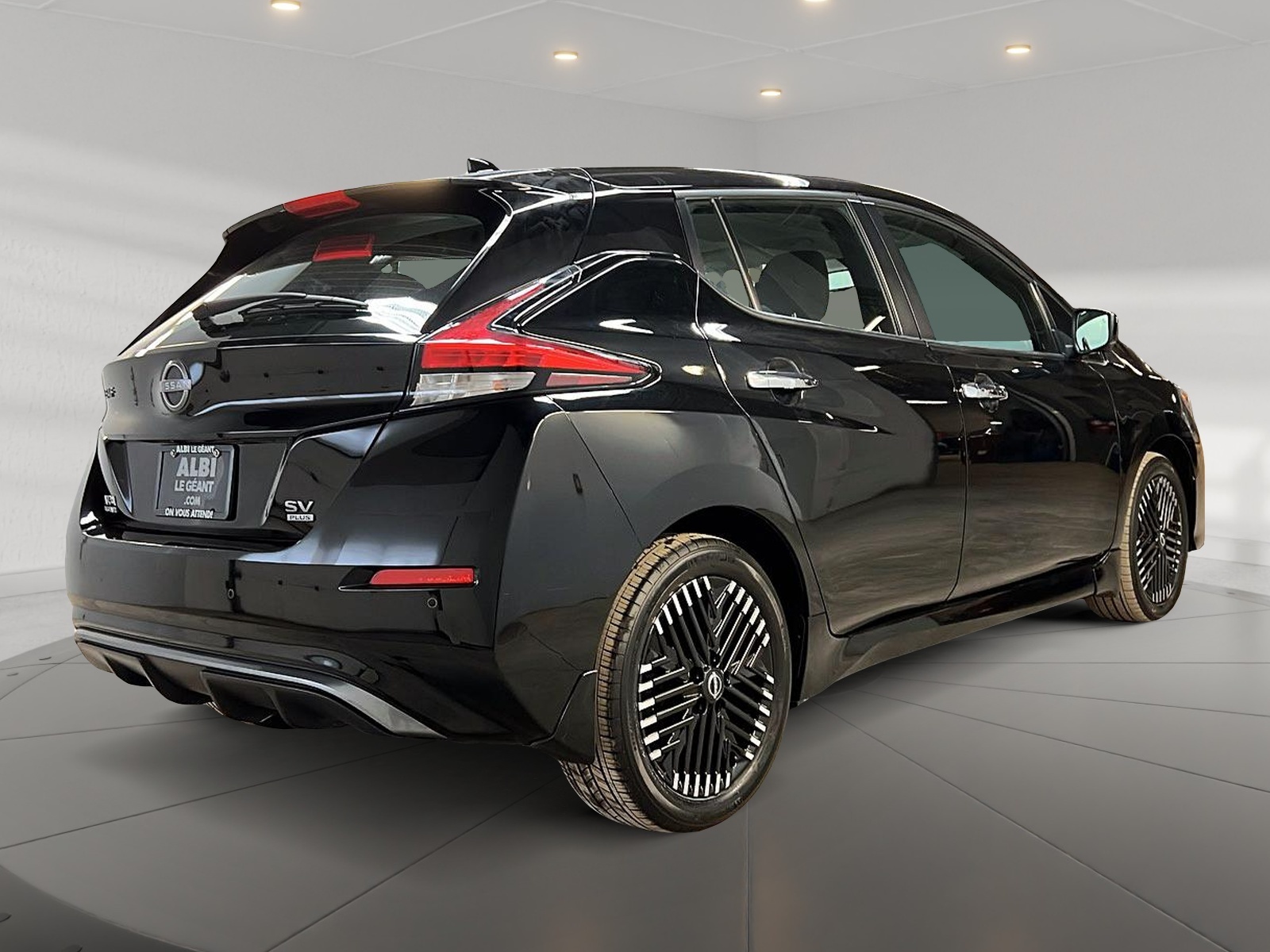 Nissan Leaf SV PLUS NAV 2023 - image #4