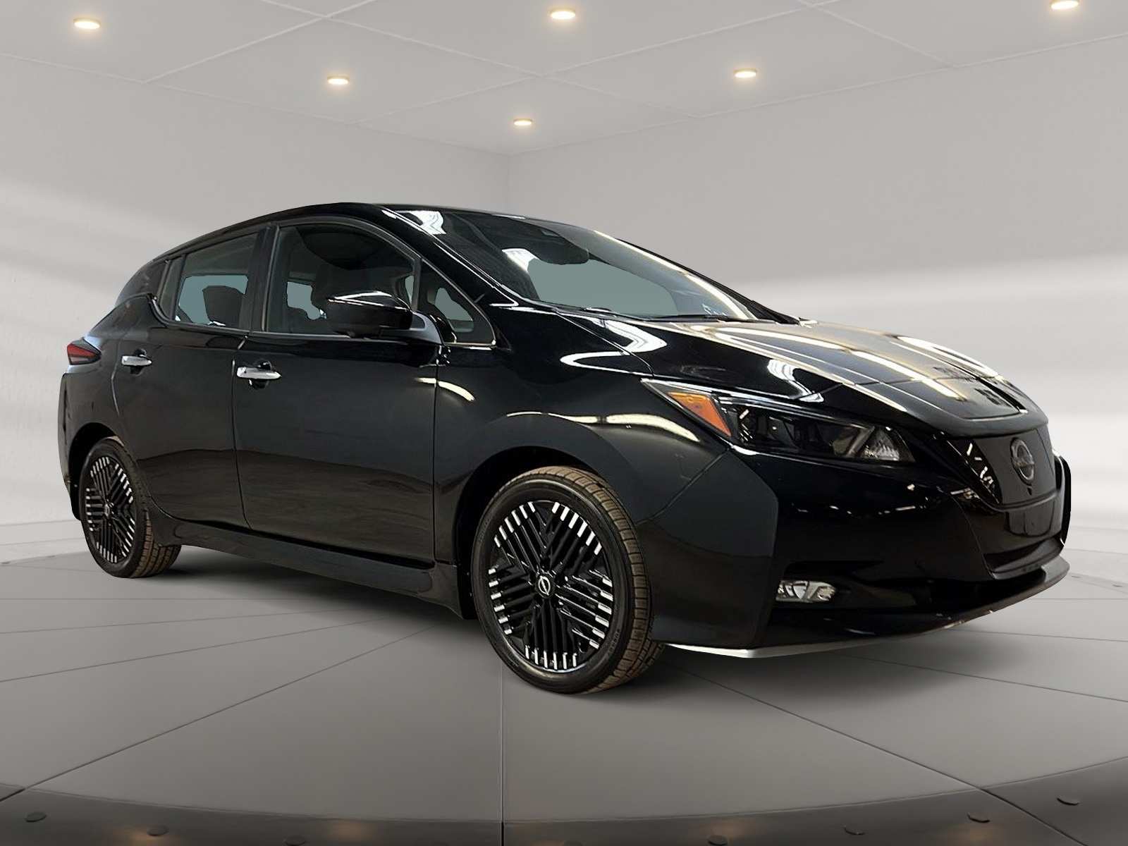 Nissan Leaf SV PLUS NAV 2023 - image #3