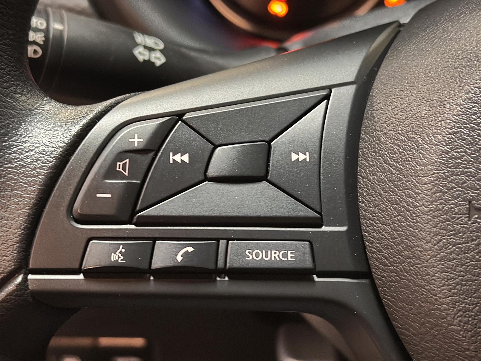 Nissan Kicks S 2024 - image #19