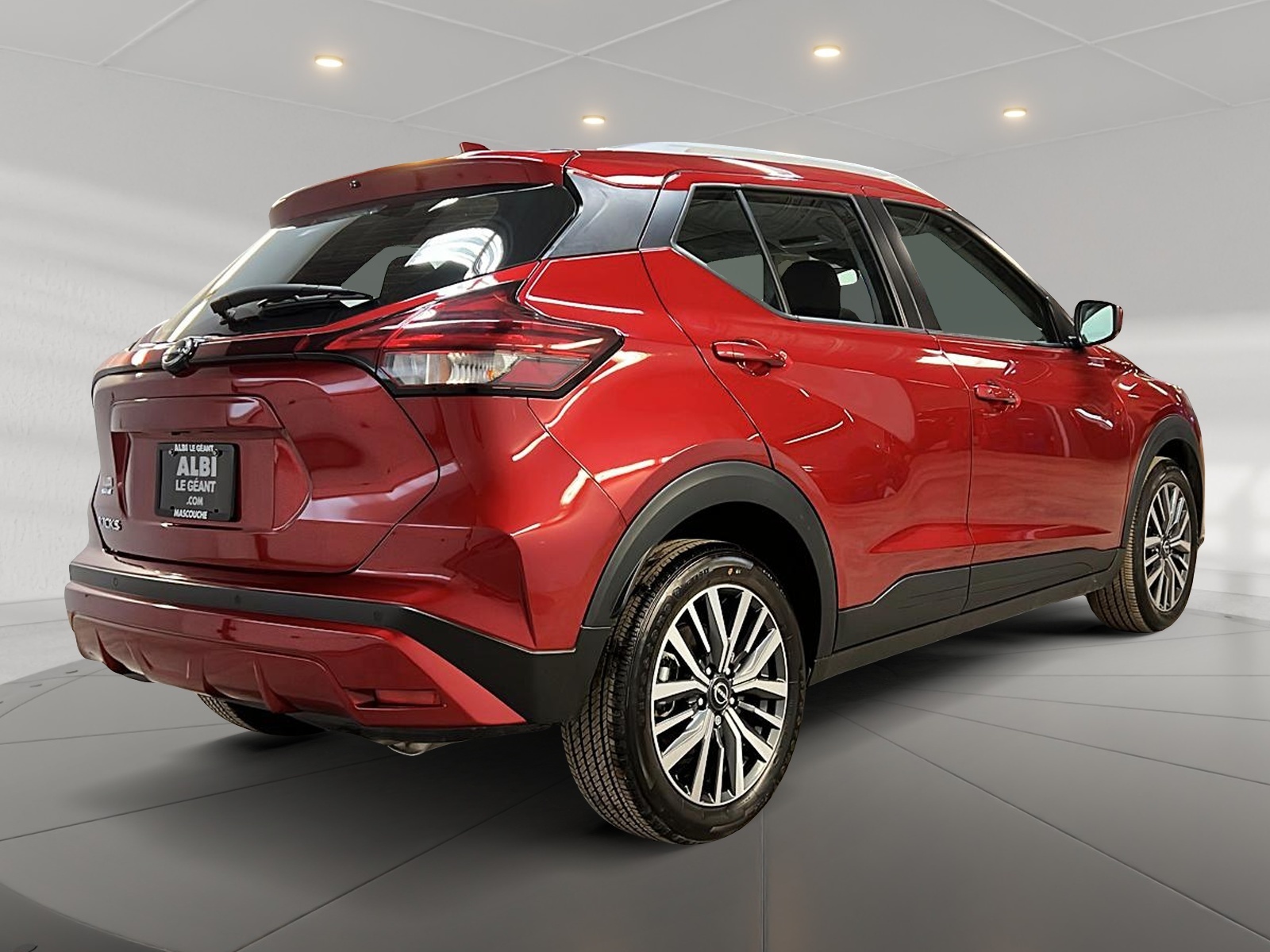 Nissan KICKS PLAY SV 2025 — photo 4