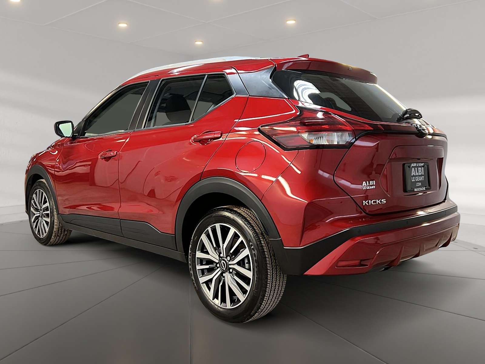 Nissan KICKS PLAY SV 2025 — photo 6