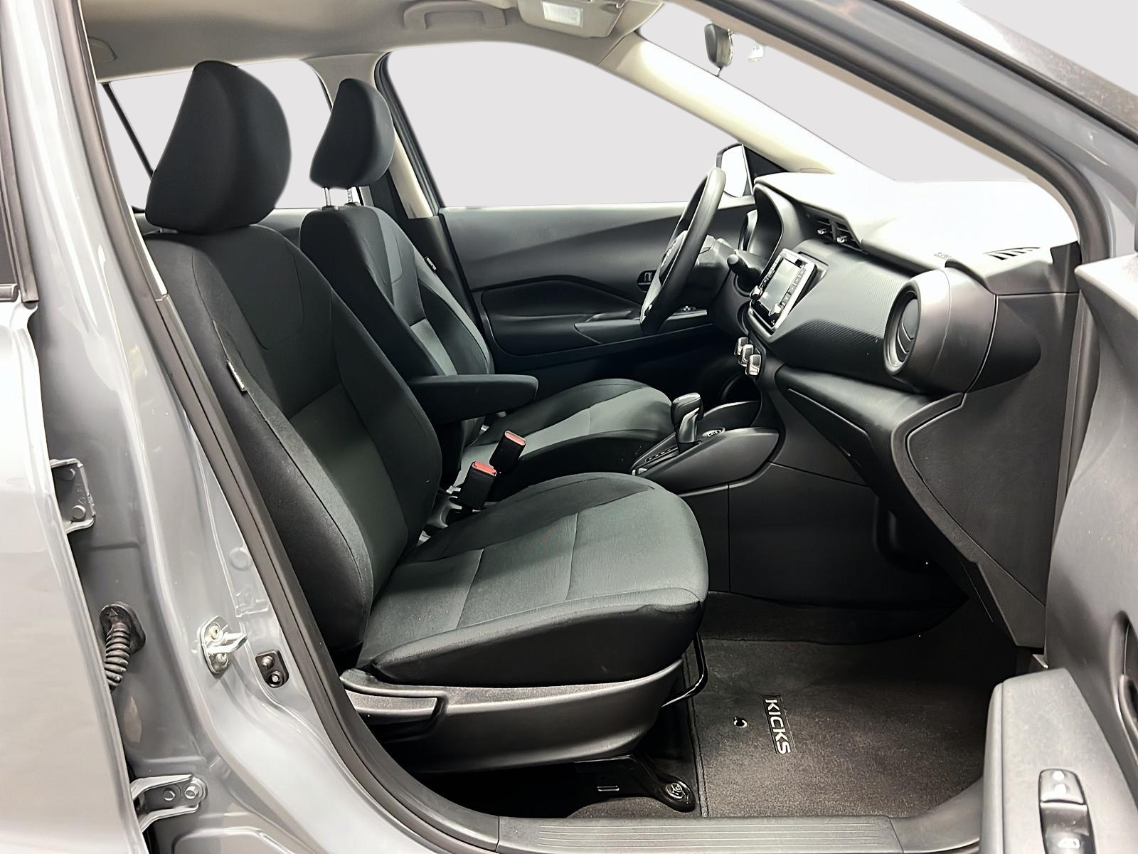 Nissan Kicks S 2024 — photo 8