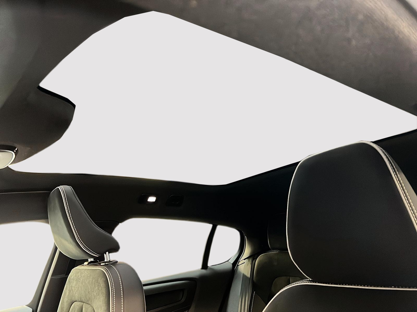 Volvo C40 RECHARGE ULTIMATE NAV 2024 - image #10
