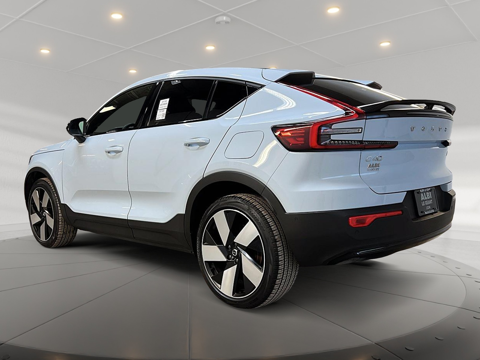 Volvo C40 RECHARGE ULTIMATE NAV 2024 - image #6