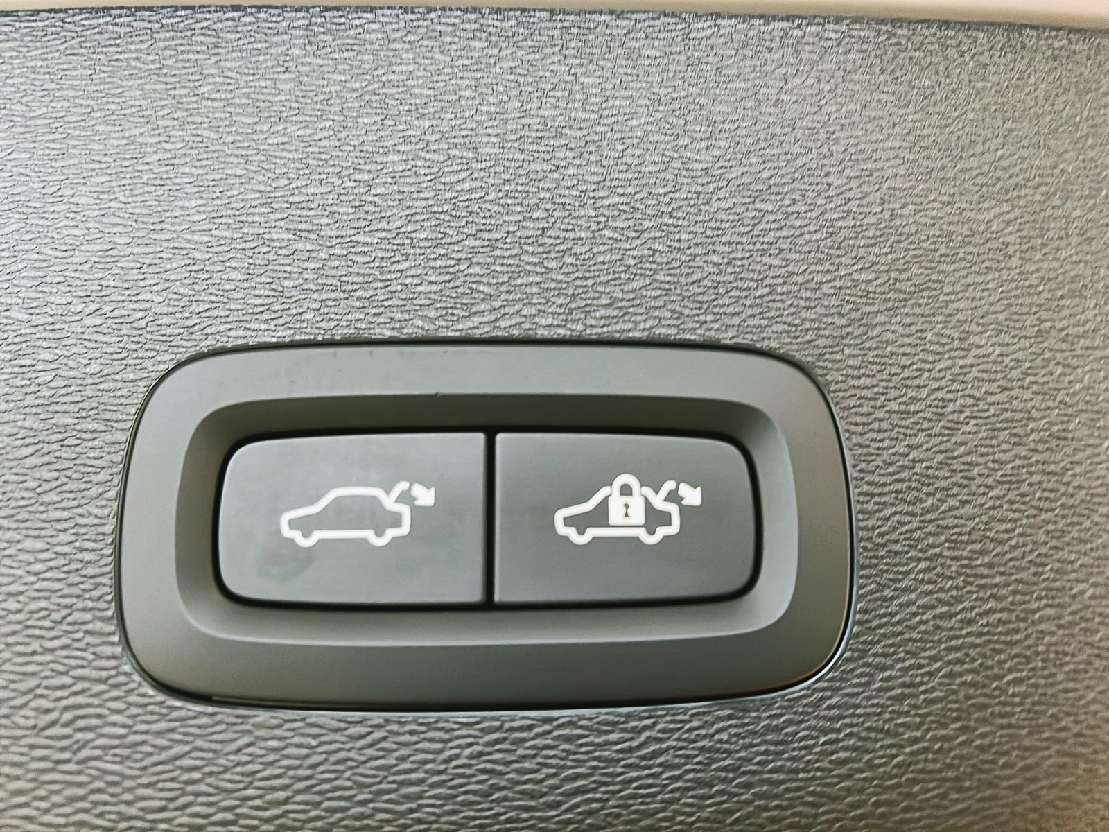 Volvo C40 RECHARGE ULTIMATE NAV 2024 - image #14