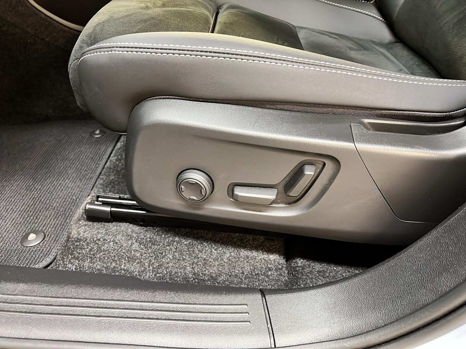 Volvo C40 RECHARGE ULTIMATE NAV 2024 - image #24