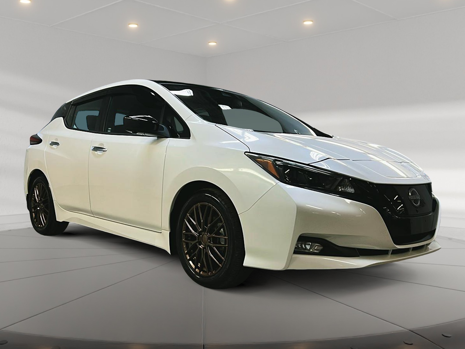 Nissan Leaf SV NAV 2023 - image #3