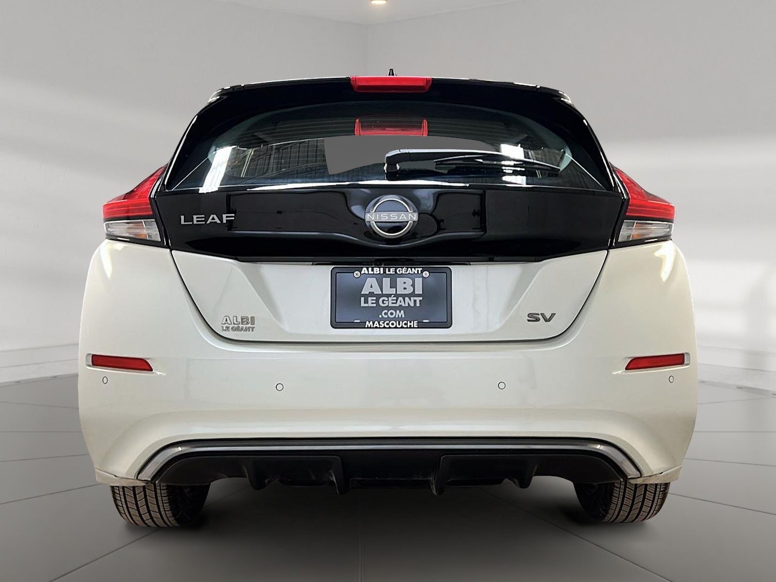 Nissan Leaf SV NAV 2023 - image #5