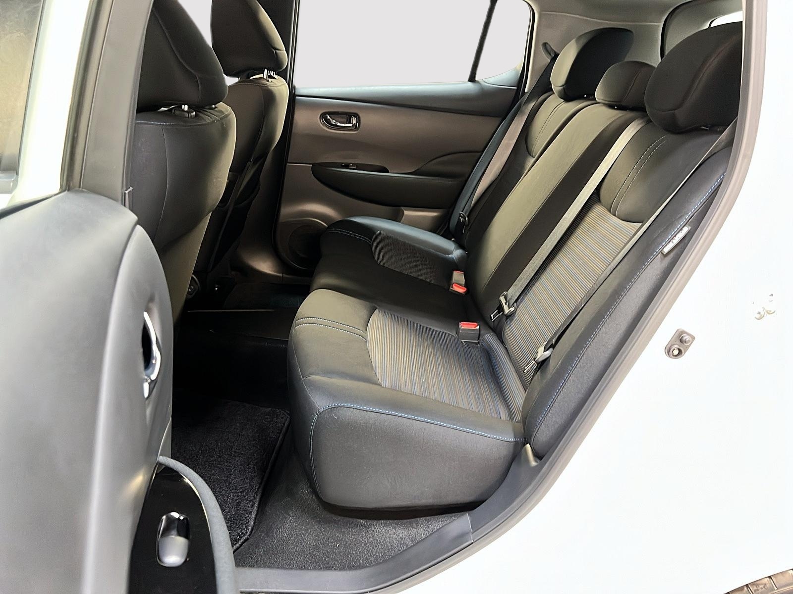 Nissan Leaf SV NAV 2023 - image #9