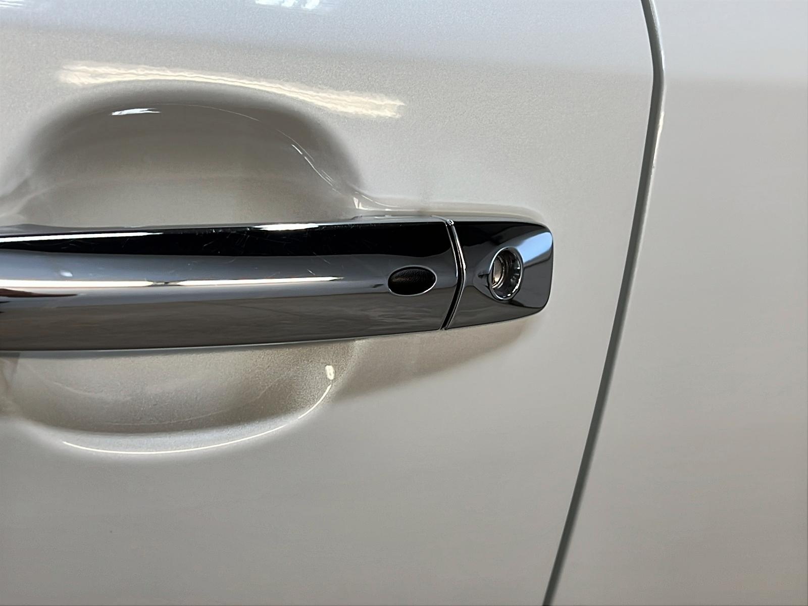 Nissan Leaf SV NAV 2023 - image #25