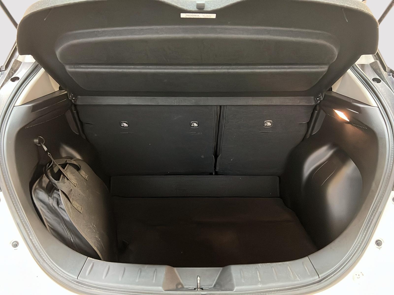 Nissan Leaf SV NAV 2023 - image #12