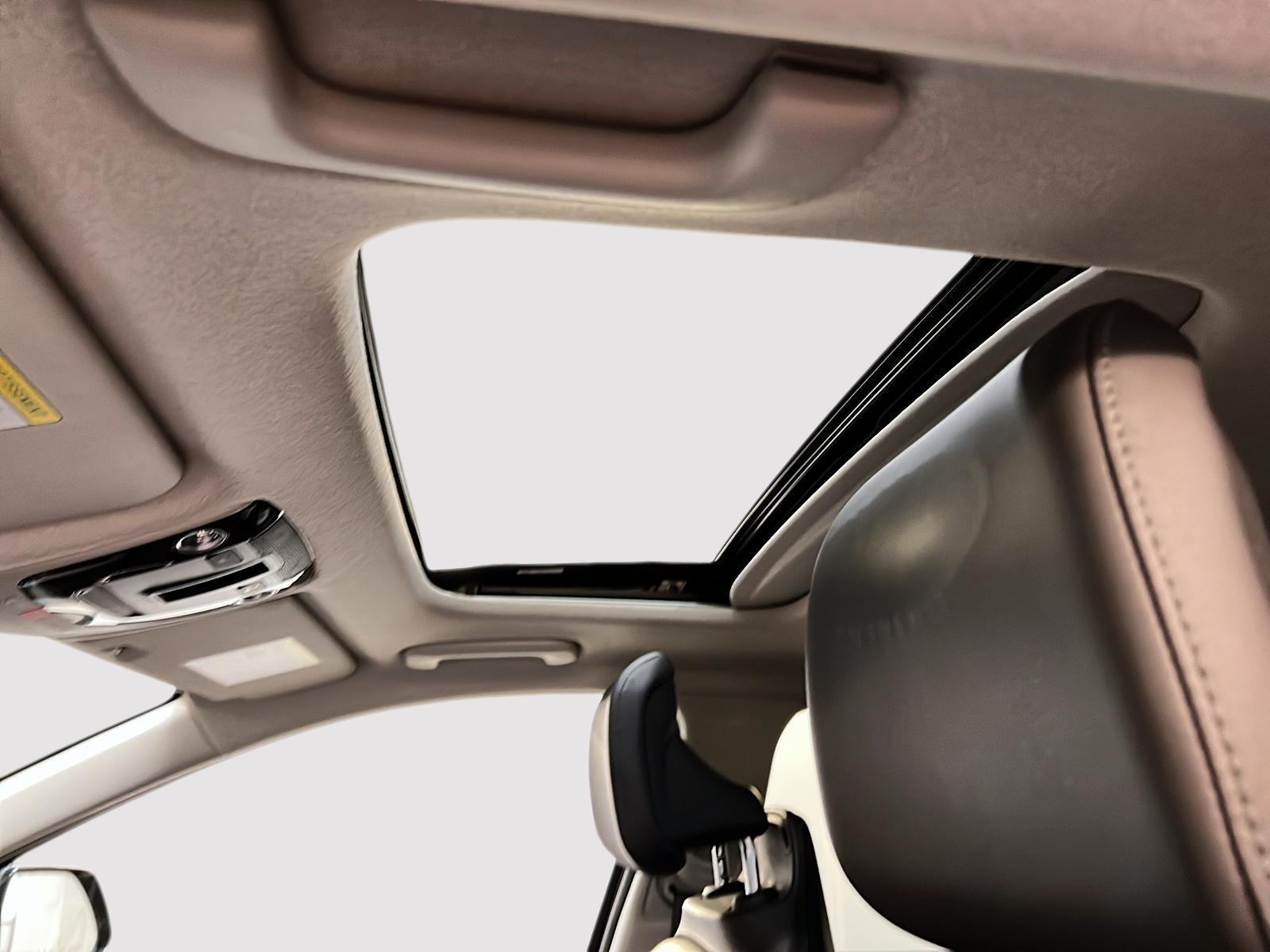 Kia NIRO EV 2023 - Image #10