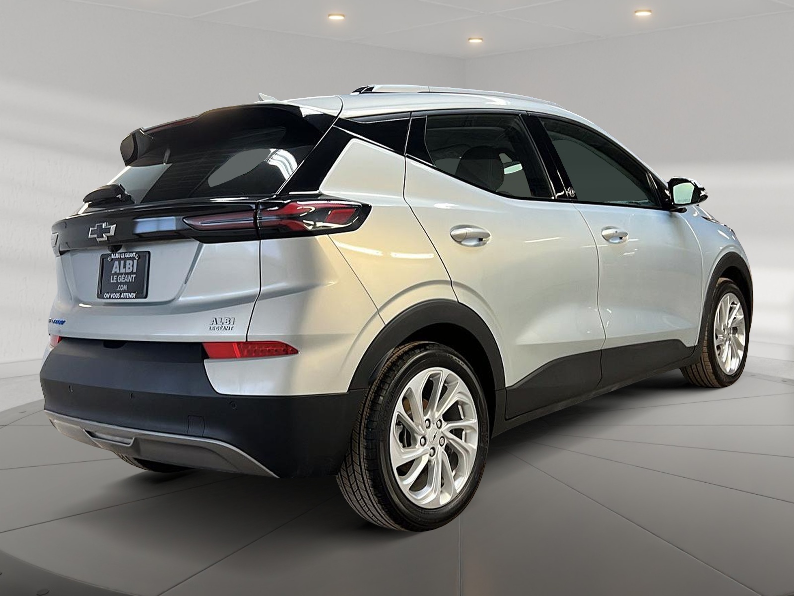 Chevrolet Bolt EUV LT 2023 - image #4