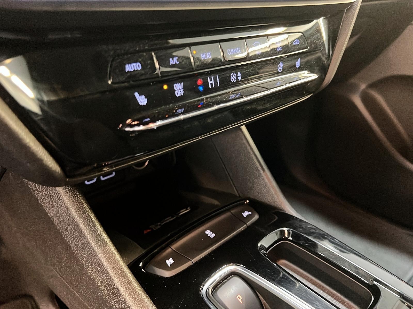 Chevrolet Bolt EUV LT 2023 - image #14